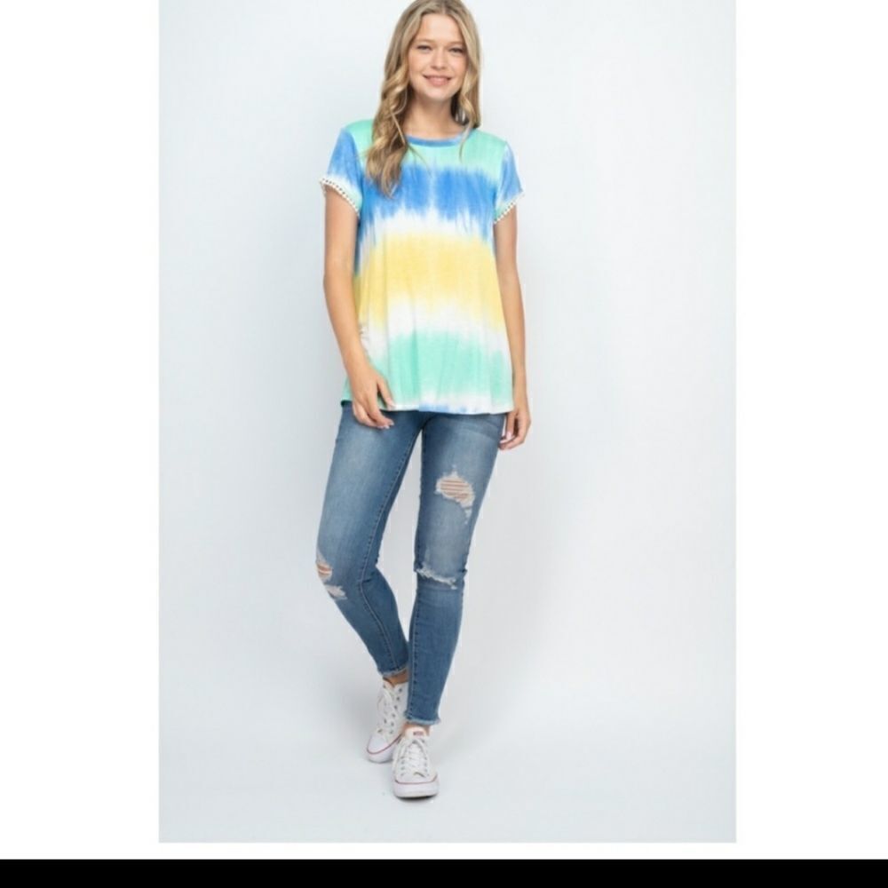 Cute Tie Dyed Tunic Top with Embellished Sleeves White Blue Yellow Green - Picture 4 of 7